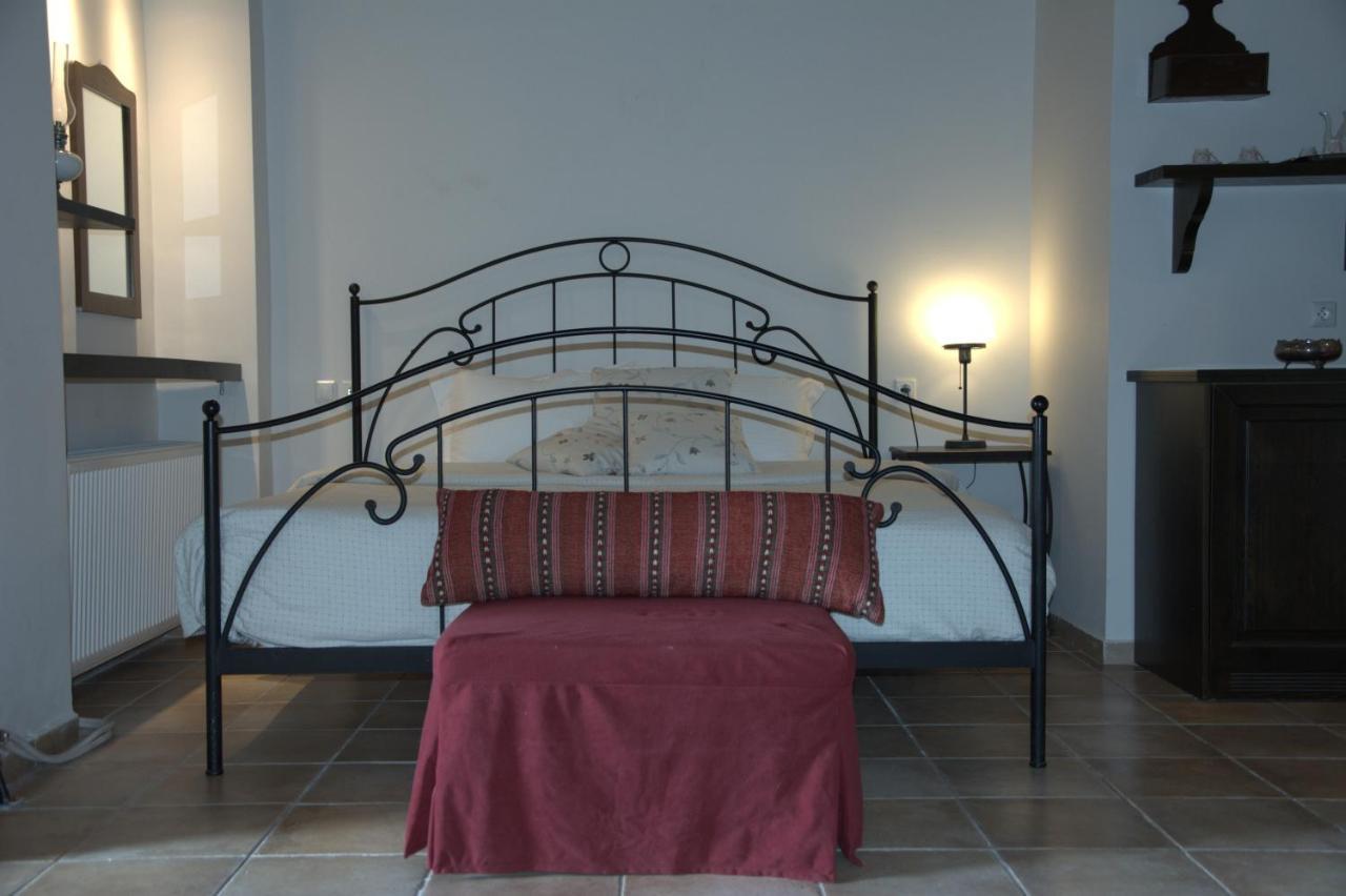 Aparthotel Αργουλιάς à Tzermiádon Extérieur photo