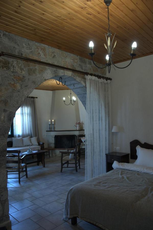 Aparthotel Αργουλιάς à Tzermiádon Extérieur photo