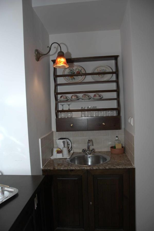 Aparthotel Αργουλιάς à Tzermiádon Extérieur photo