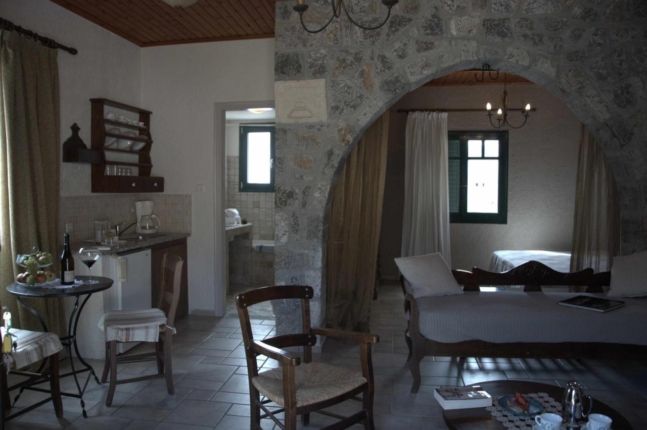 Aparthotel Αργουλιάς à Tzermiádon Extérieur photo