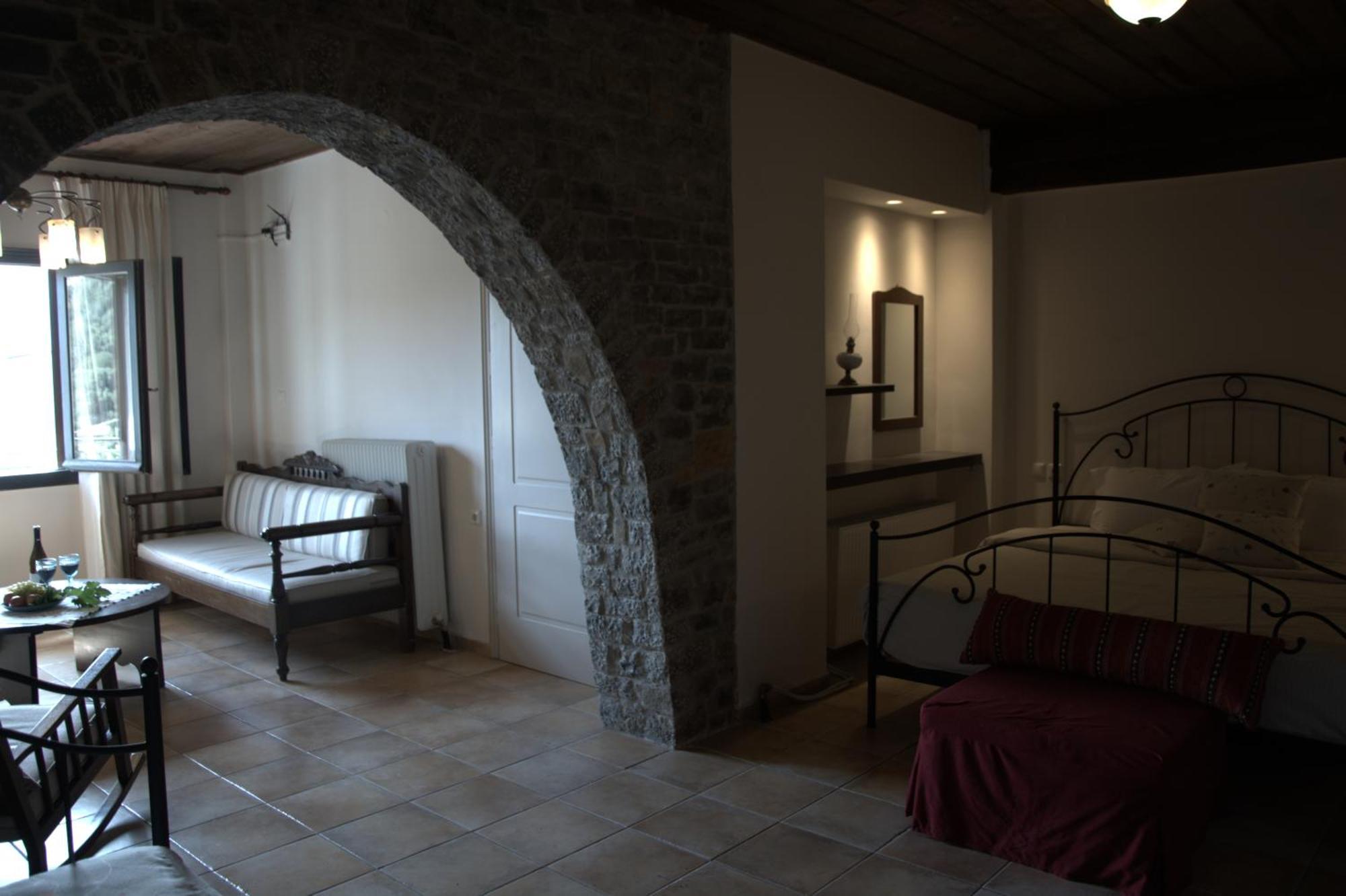 Aparthotel Αργουλιάς à Tzermiádon Extérieur photo