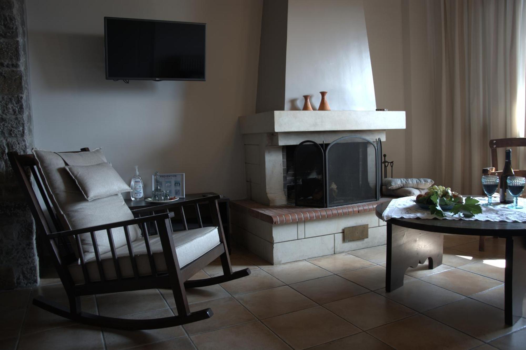 Aparthotel Αργουλιάς à Tzermiádon Extérieur photo