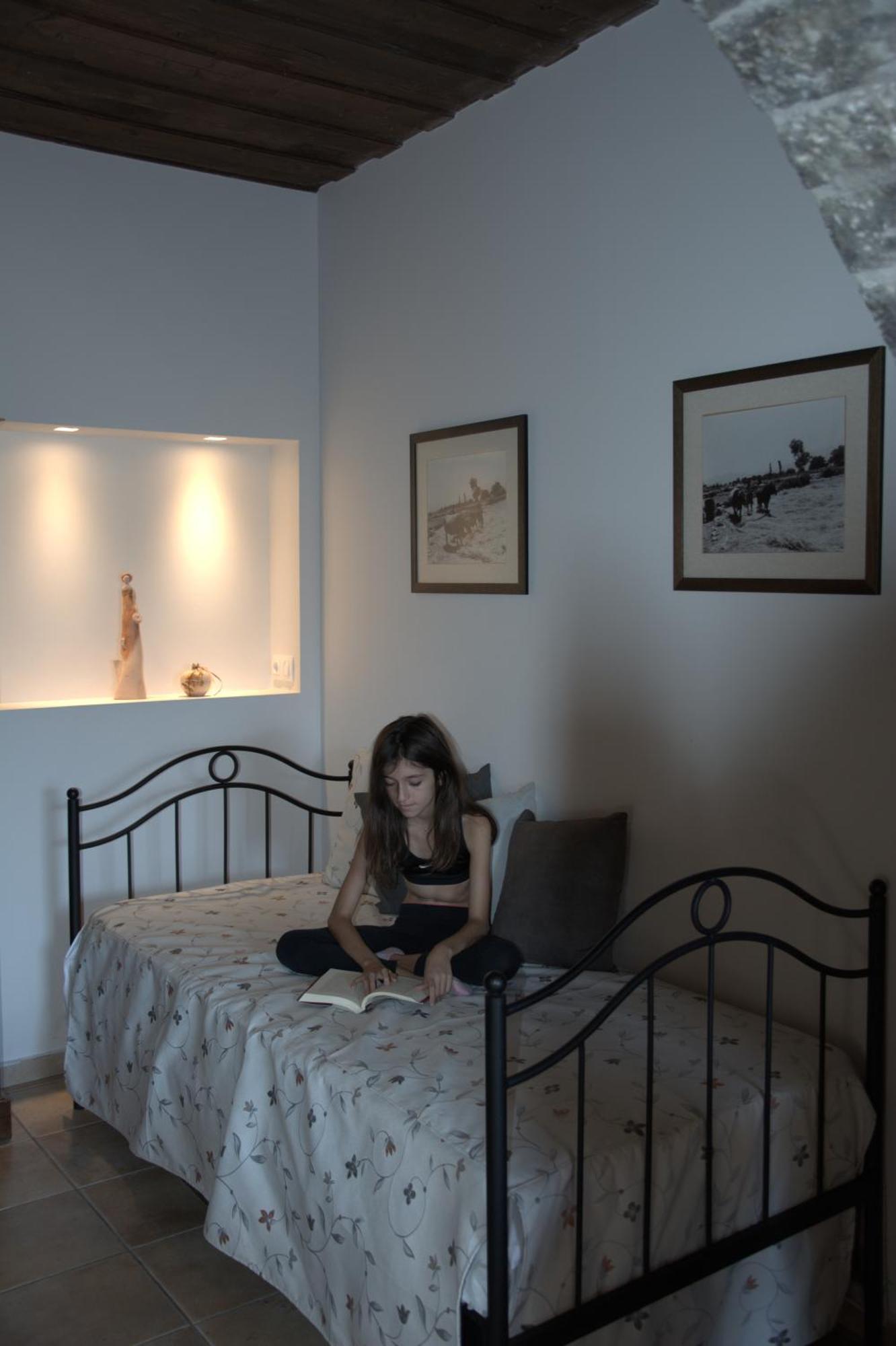 Aparthotel Αργουλιάς à Tzermiádon Extérieur photo