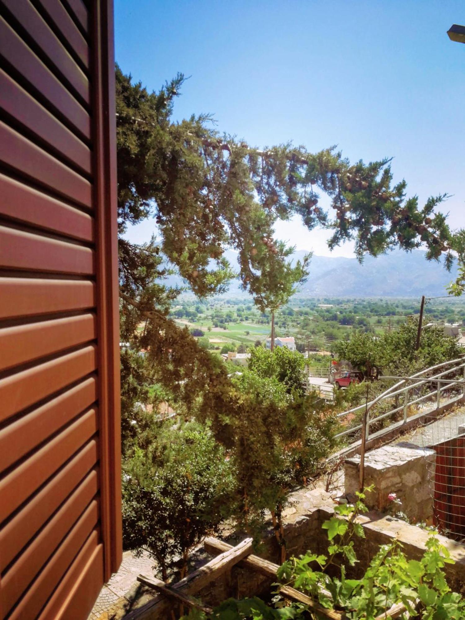 Aparthotel Αργουλιάς à Tzermiádon Extérieur photo