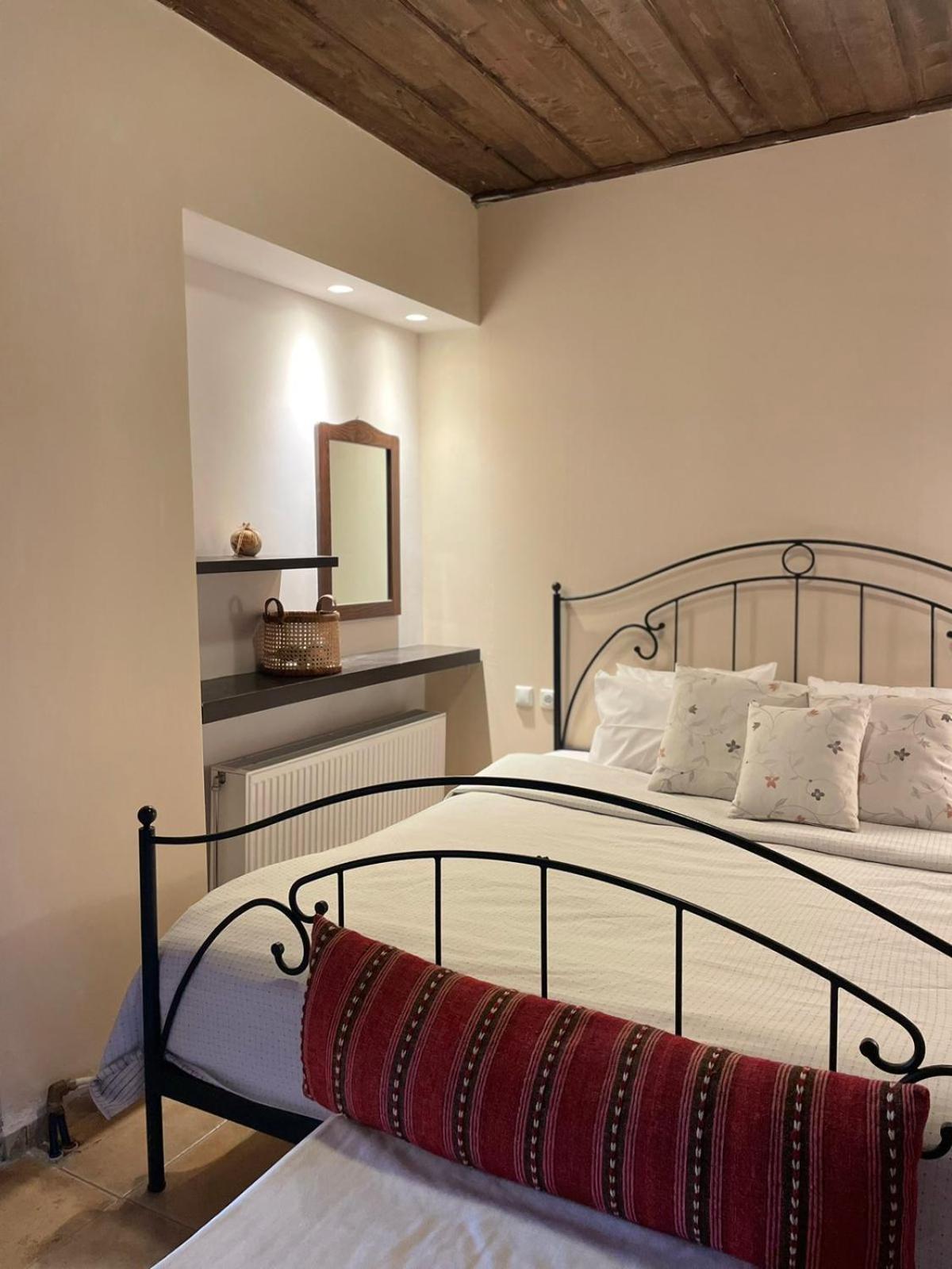 Aparthotel Αργουλιάς à Tzermiádon Extérieur photo